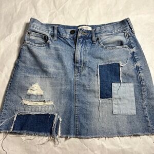 Lowrys Farm Denim Mini Skirt Patched Distressed‎ Frayed Hem Light Wash